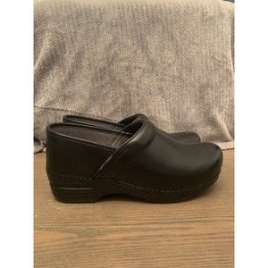 Dansko XP Shoes Womens 38 Clogs Black Professional Leather Comfort Slip On 7.5-8
